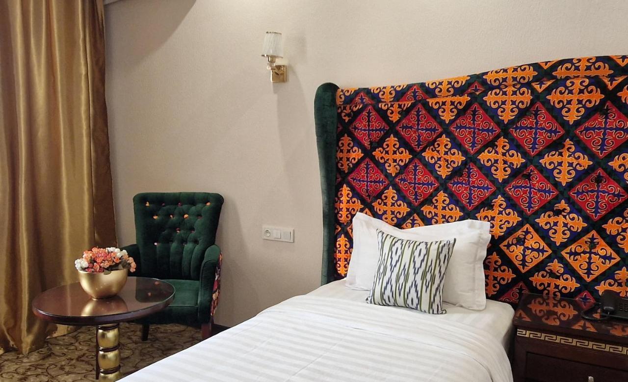 Emirhan Hotel Σαμαρκάνδη Εξωτερικό φωτογραφία