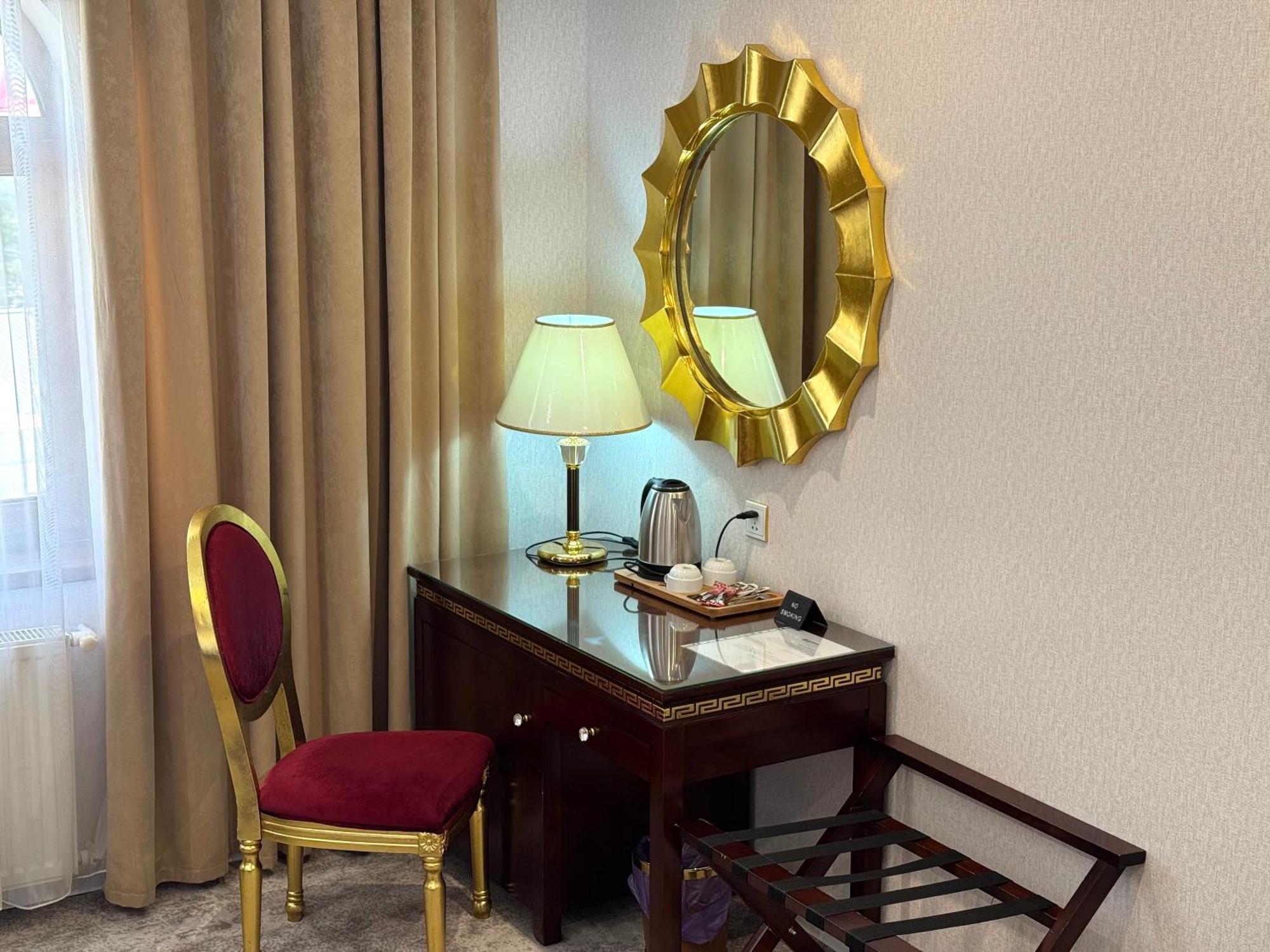 Emirhan Hotel Σαμαρκάνδη Εξωτερικό φωτογραφία