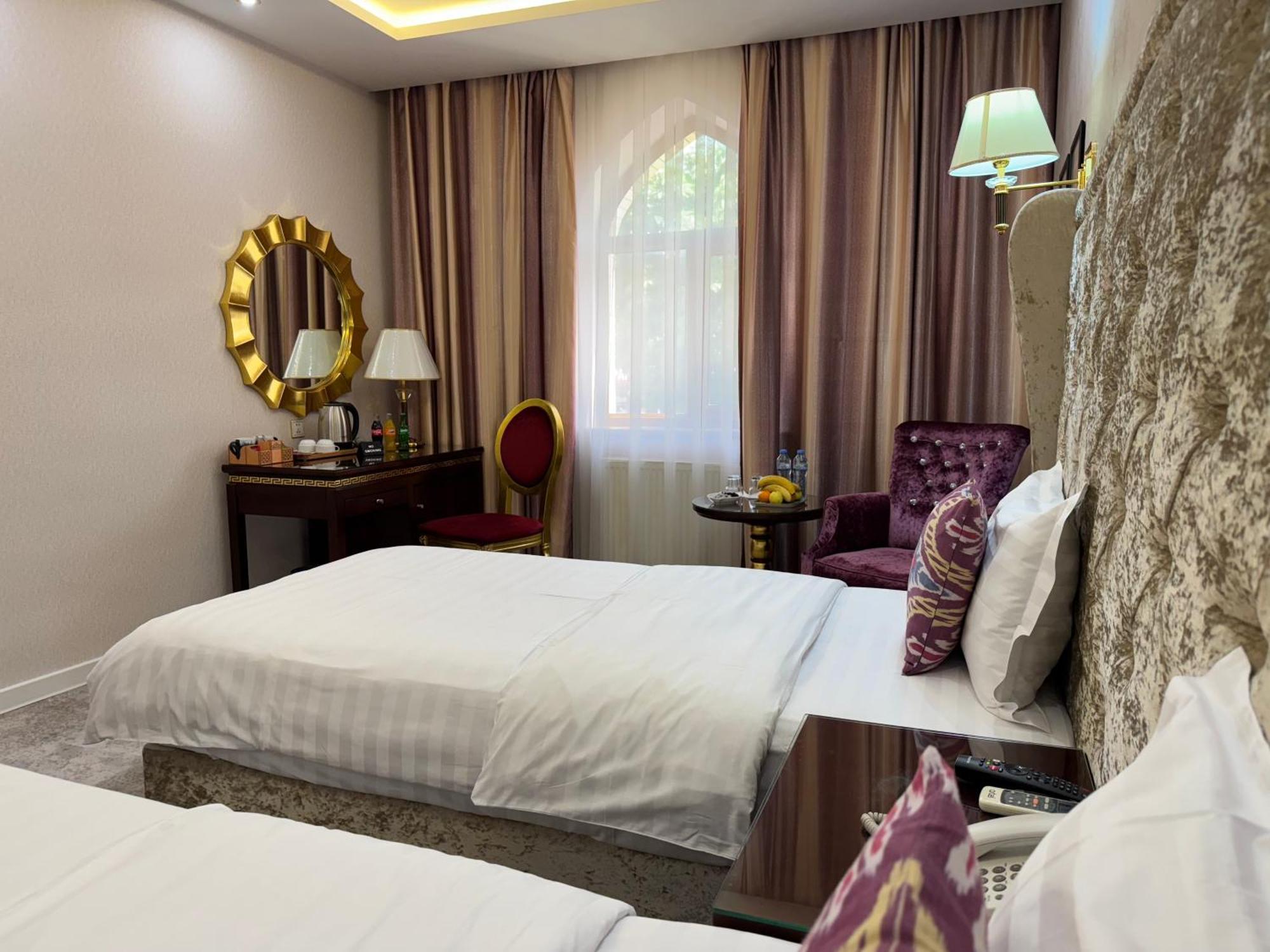 Emirhan Hotel Σαμαρκάνδη Εξωτερικό φωτογραφία