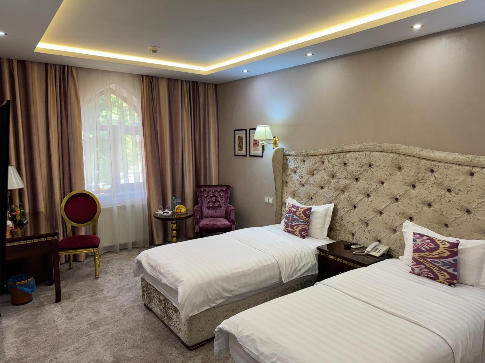 Emirhan Hotel Σαμαρκάνδη Εξωτερικό φωτογραφία