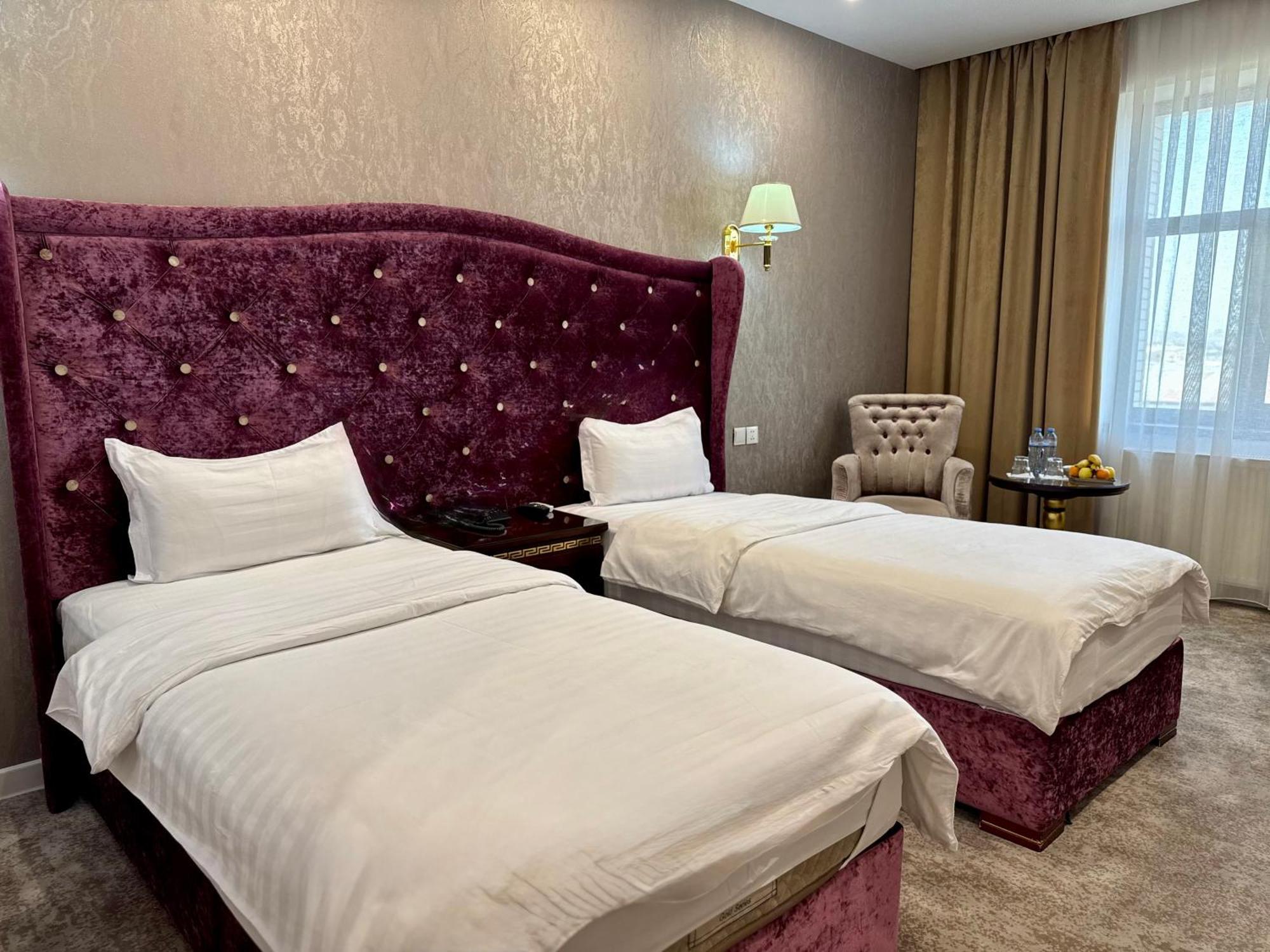 Emirhan Hotel Σαμαρκάνδη Εξωτερικό φωτογραφία