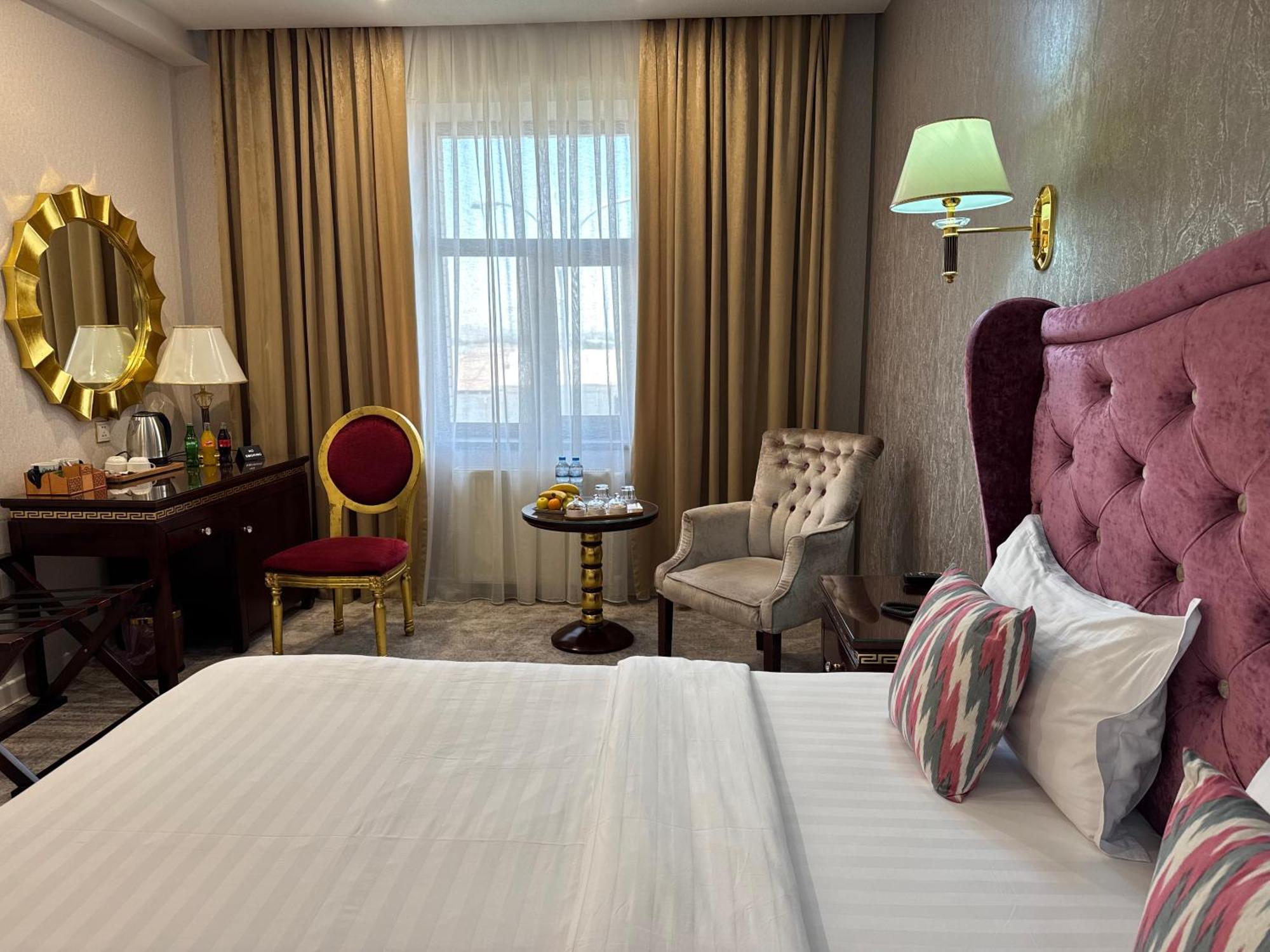 Emirhan Hotel Σαμαρκάνδη Εξωτερικό φωτογραφία