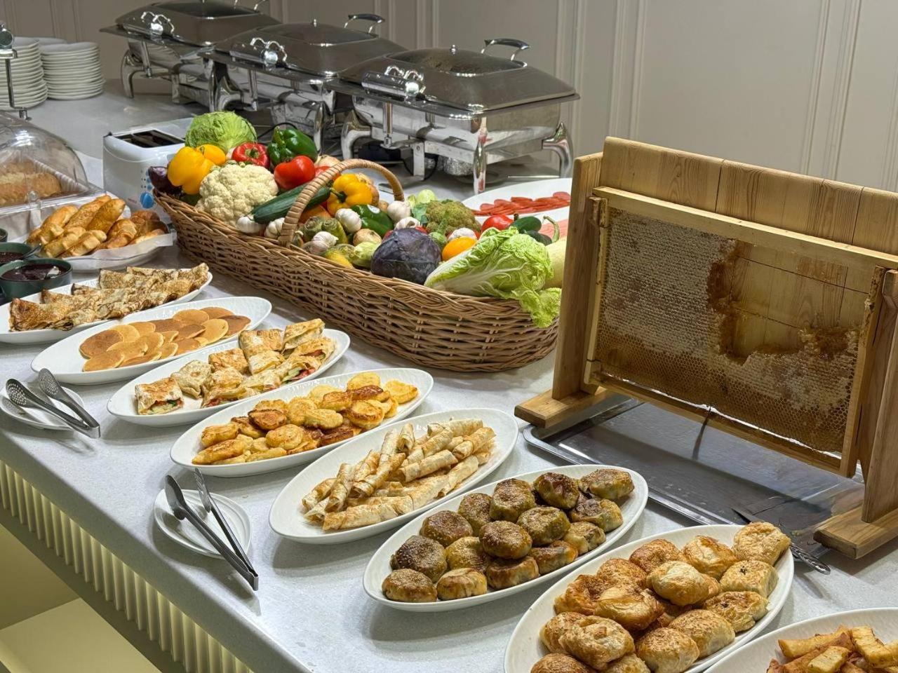 Emirhan Hotel Σαμαρκάνδη Εξωτερικό φωτογραφία