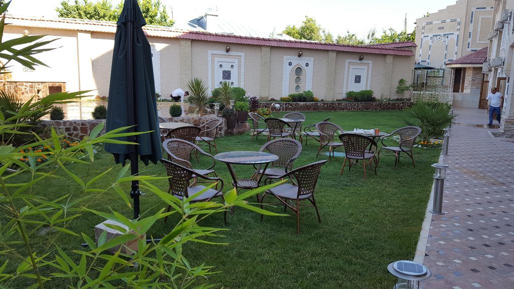 Emirhan Hotel Σαμαρκάνδη Εξωτερικό φωτογραφία